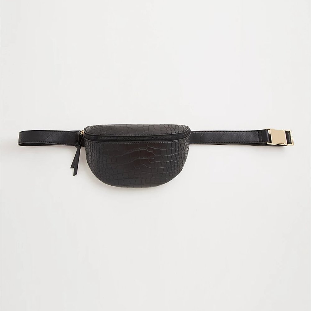 Torrid Belt Bag Fanny Pack Black Crocodile Leather